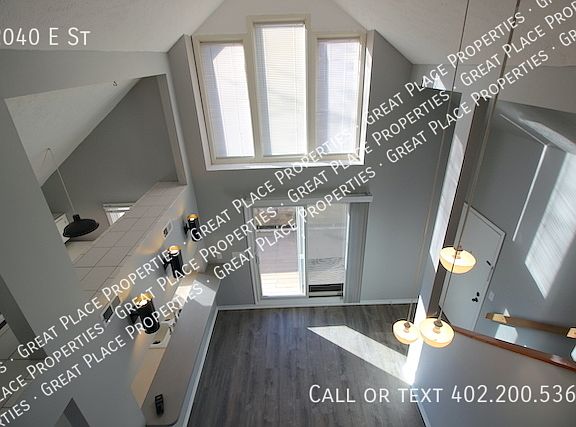 5th image of 2040 E St
