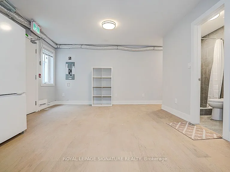 252 Annette St #5 — Photo 17
