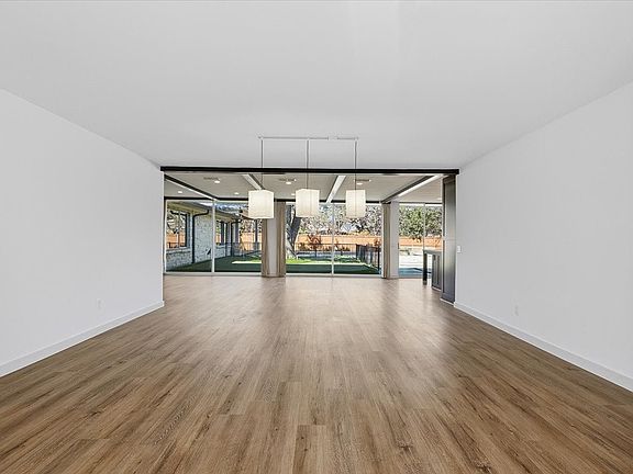 4th image of 6470 Kirkwood Rd