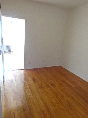 Rented by Blana LLC | media 30