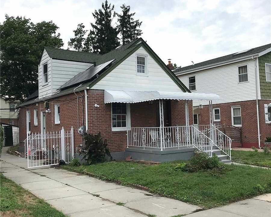 1st image of 11572 231st St