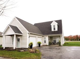 9239 Norris Dr, Hobart, IN 46342