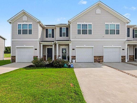 3rd image of 5336 Henley Ridge Dr