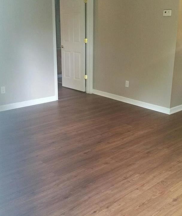 1st image of 305 Valley View Dr APT 05