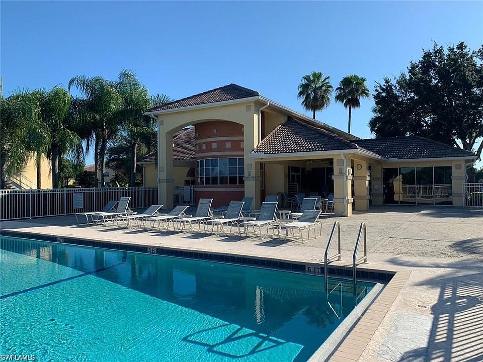1st image of 6361 Aragon WAY #207