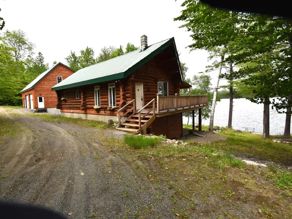 266 North Shore Road, Lake View Plt, ME 04463