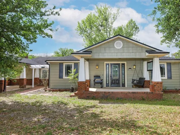 665 Lake Mills Rd, Chuluota, FL 32766