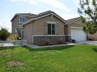 18348 Cayenne Dr, San Bernardino, CA 92407