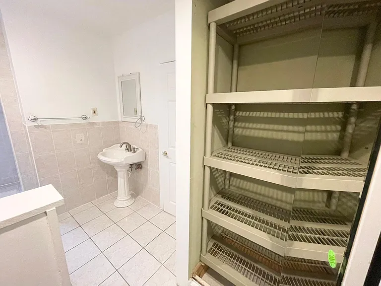 4640 Sansom St #1A — Photo 18