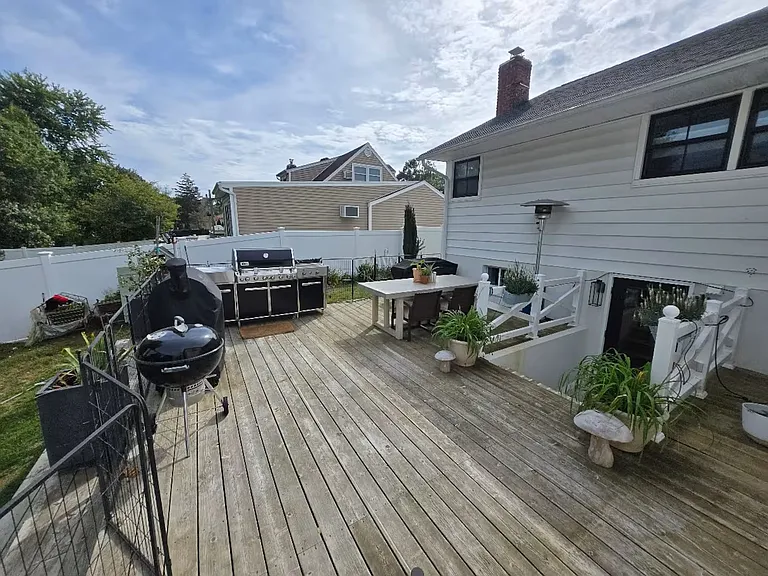 49 Miller Blvd — Photo 10