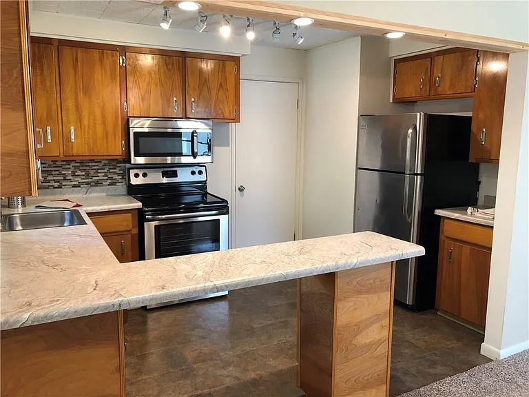 4738 Halberd St — Photo 12