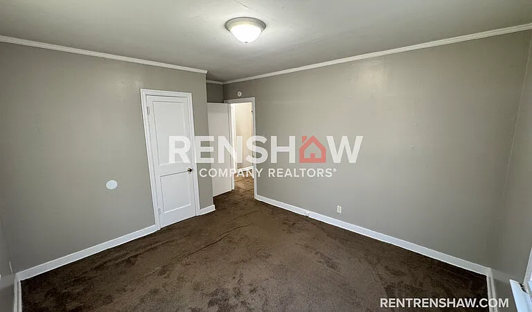 992 Wrenwood St — Photo 5