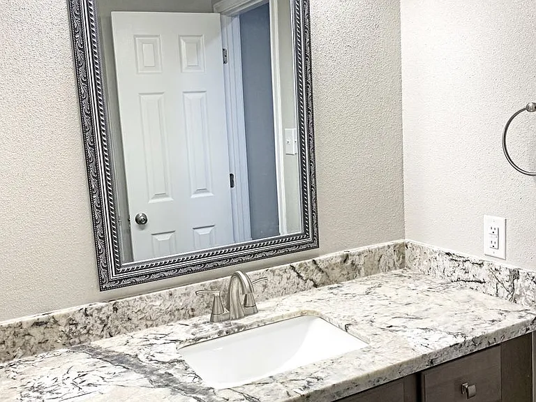 6019A Bedford Dr — Photo 10