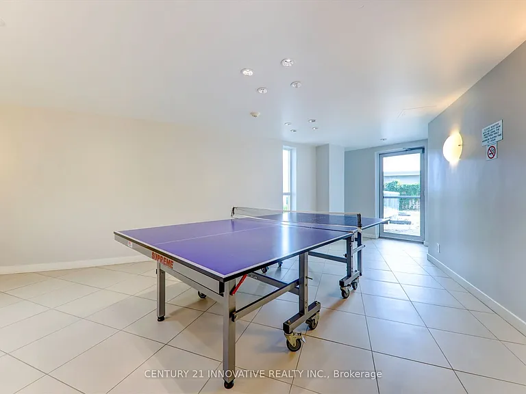 36 Lee Centre Dr #Townhouse 307 — Photo 31