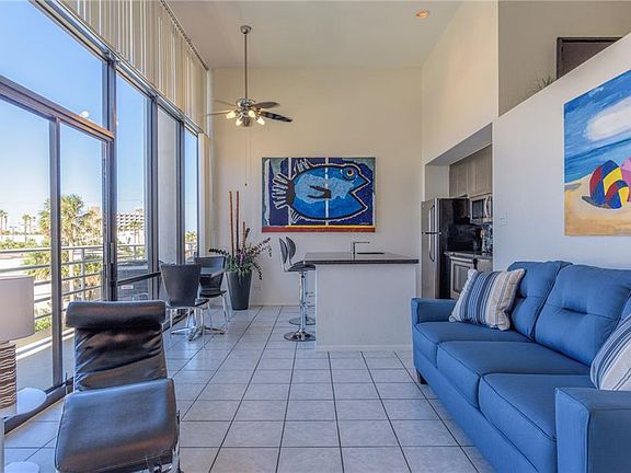 2nd image of 1000 Padre Blvd