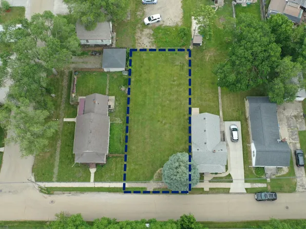 1213 Canal St, La Salle, IL 61301