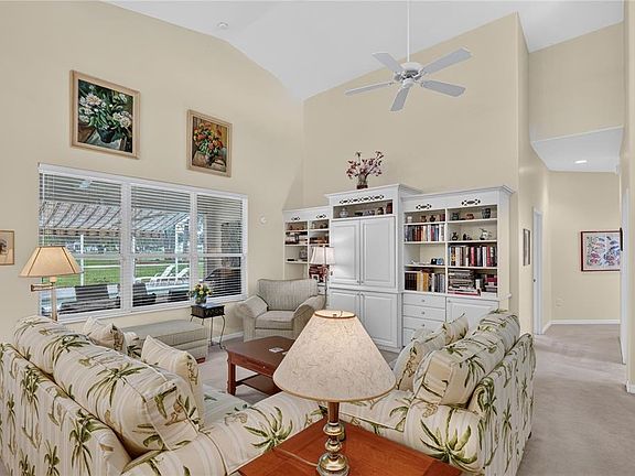 5th image of 10950 SW 71ST CIRCLE