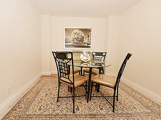 Rented by Cooper & Cooper Real Estate | media 6