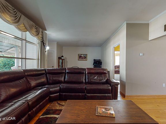 3rd image of 258 Zerby Ave