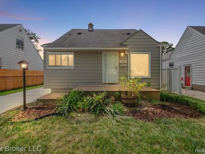 14861 Russell Ave, Allen Park, MI, 48101