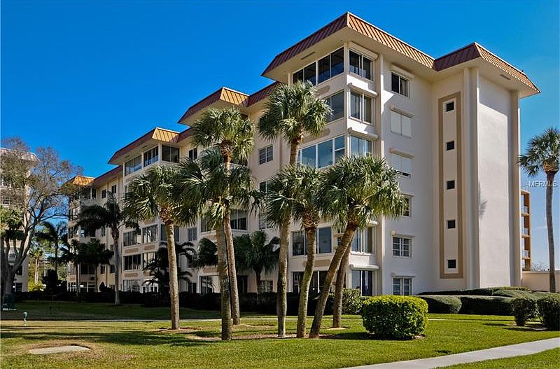 1st image of 620 Edgewater Dr Unit 303