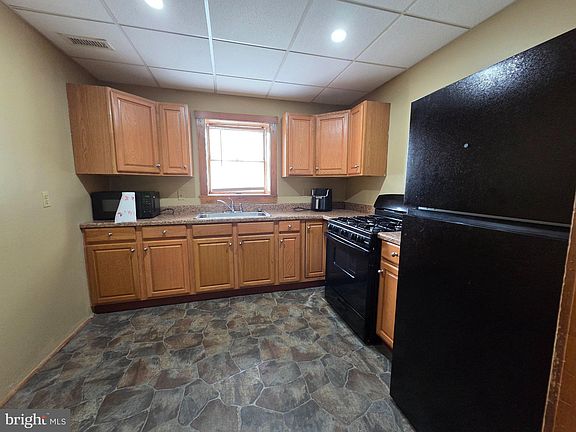 5th image of 1709 Philadelphia Pike