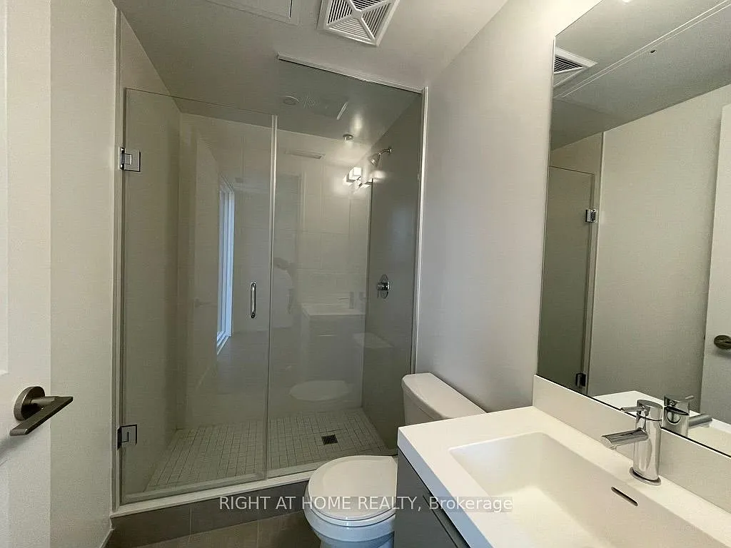 Building Photo - 28 Widmer St #2828