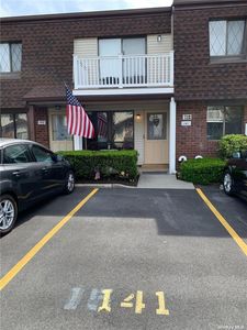 141 Cambridge Dr E #141, Copiague, NY, 11726
