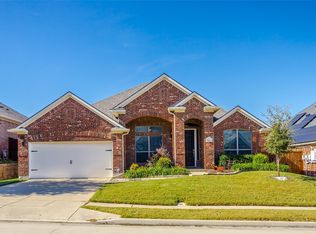 631 Allister Ct, Roanoke, TX 76262