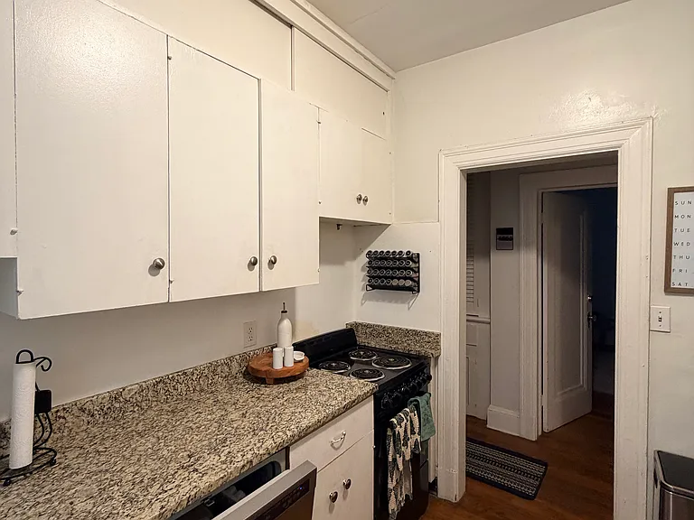 256 Bradley St #1-0 — Photo 9
