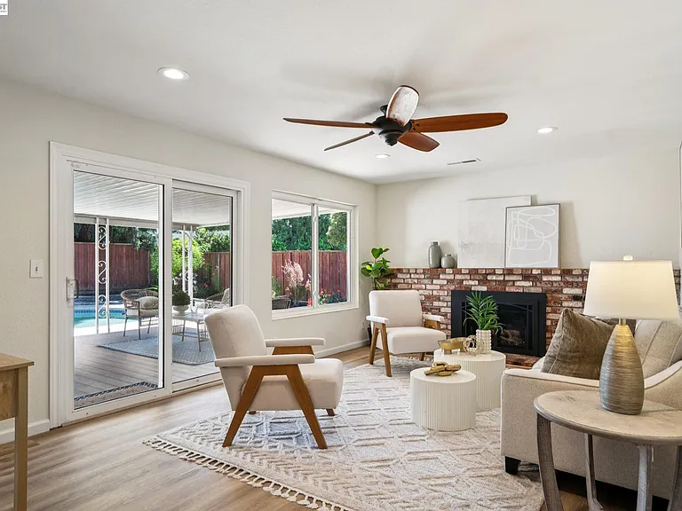 201 Ramon Pl — Photo 20