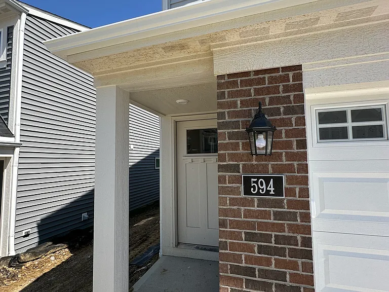594 Dedication Ln — Photo 5