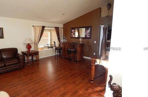 3rd image of 1354 Willow Branch Dr