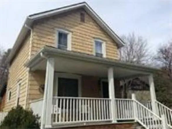18 Marshall Ave, Hornell, NY 14843
