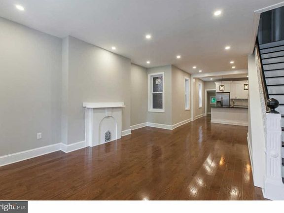 2nd image of 327 N Budd St