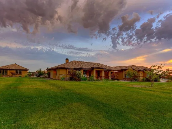 9540 Stablegate Rd, Wilton, CA 95693