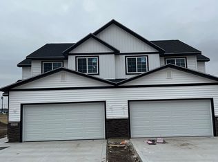 1021 Adler Ct, De Soto, IA 50069