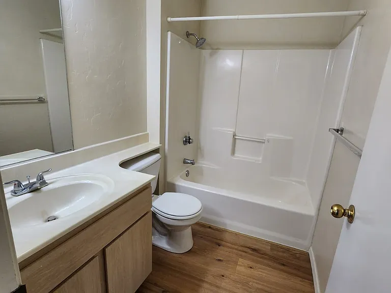 4581 McClintock Cir #B — Photo 12