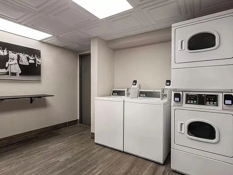 Laundry Room CC payment