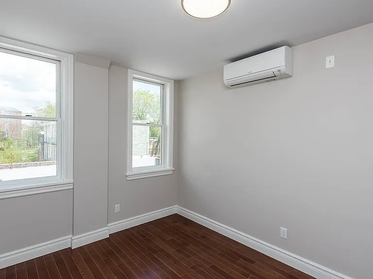 439 Knickerbocker Ave #4H — Photo 11