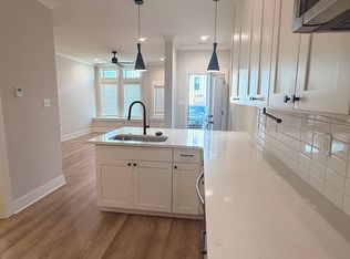 17 Vine St NE #17, Decatur, AL 35601