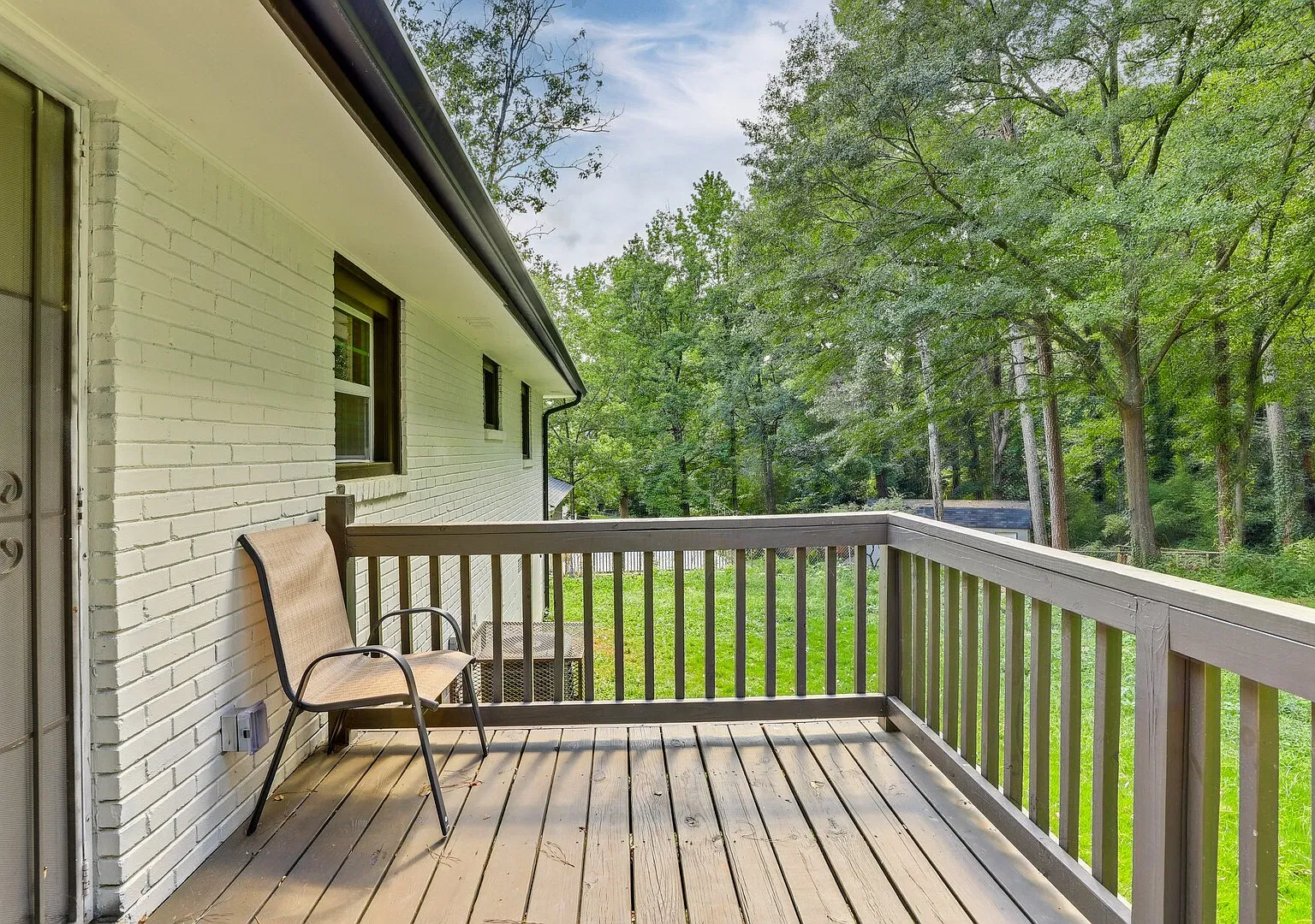 Spacious 3BR Home with Private Backyard in Decatur — Photo 2