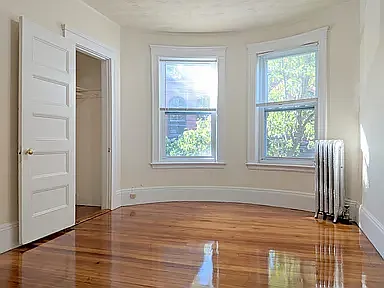 32 Fairmont Ave #2
