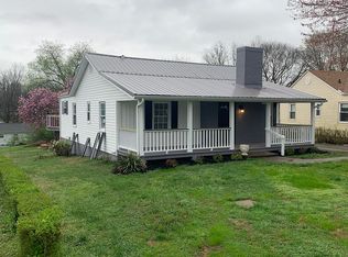 2621 Blount Ave, Maryville, TN 37804