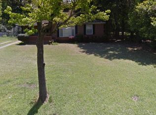 2104 Stonewall St, Dublin, GA 31021