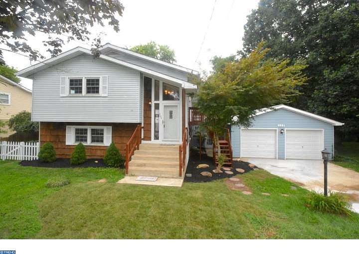 1st image of 102 Phillips Dr