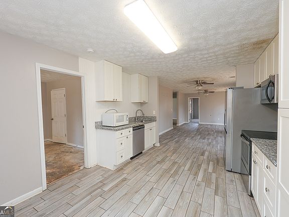 4th image of 126 Old Villa Rica Rd