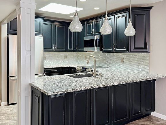 2nd image of 5116 N Avenida Primera