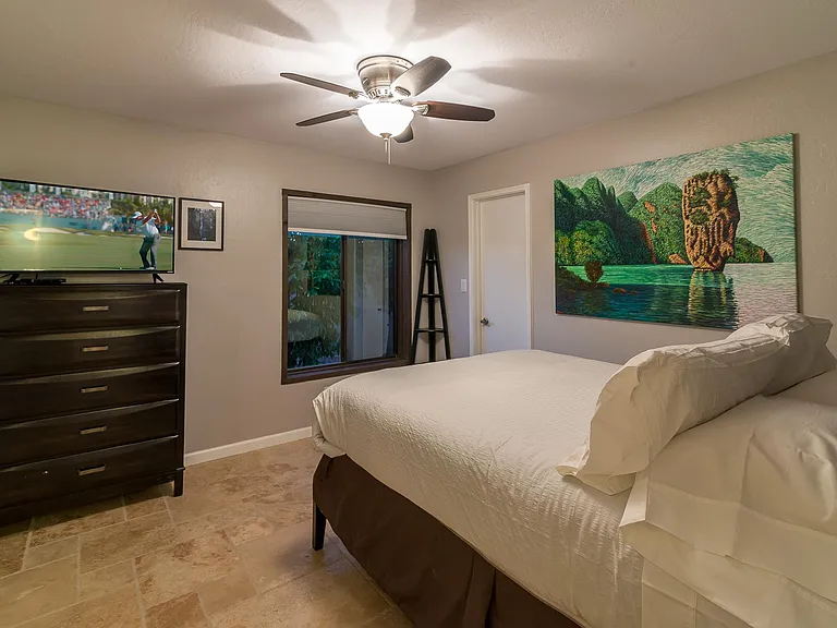 6802 E Ludlow Dr — Photo 5