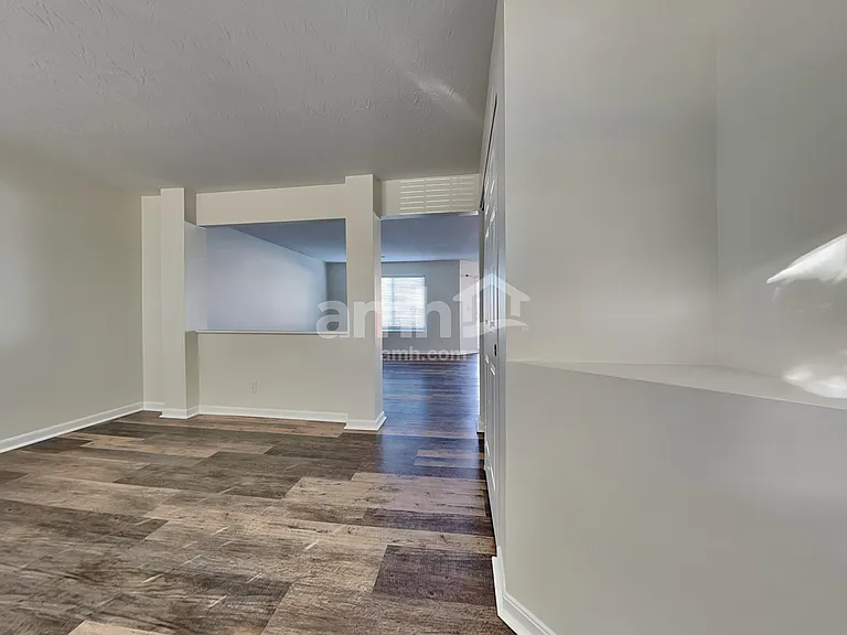 2362 Hummingbird Ln — Photo 7